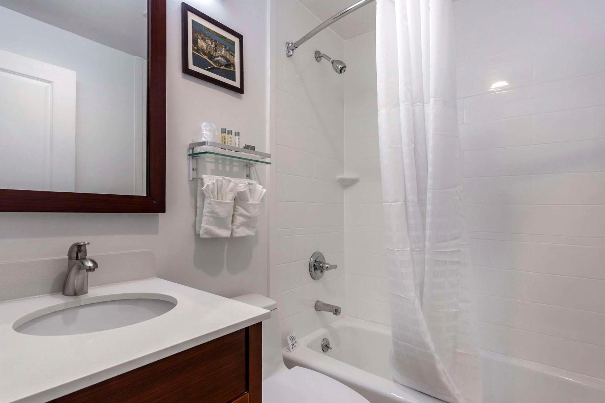 Hotel Avion Near Lga Airport, Ascend Collection New York