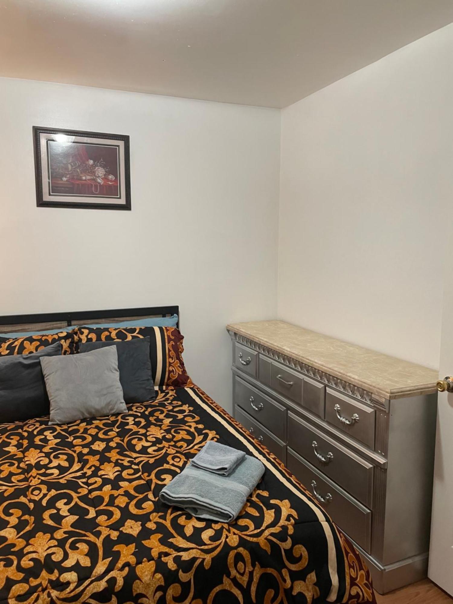 Apartment Luxurious 3 Bedrooms With Master 2 Bathrooms New York