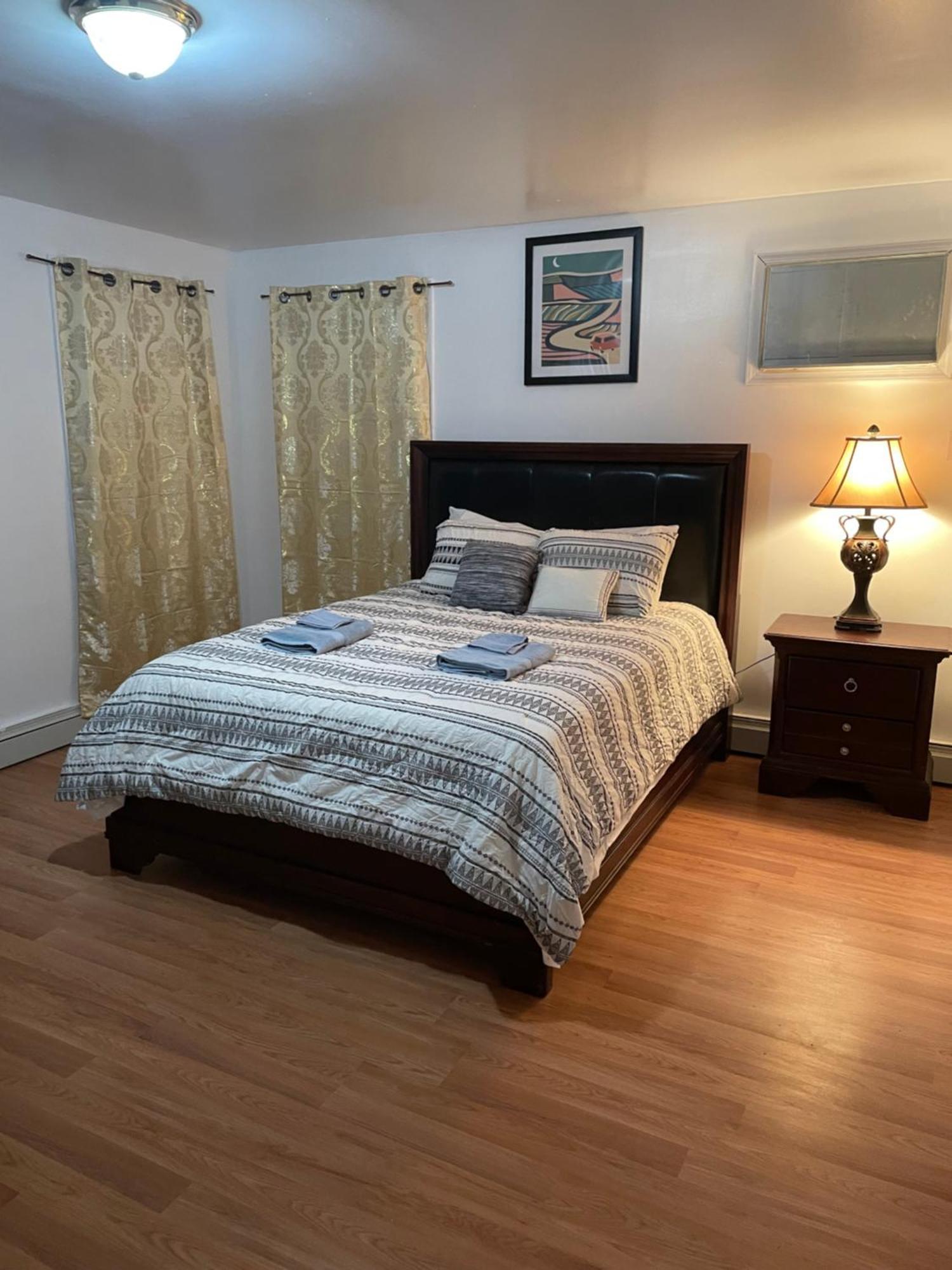 Apartment Luxurious 3 Bedrooms With Master 2 Bathrooms *
