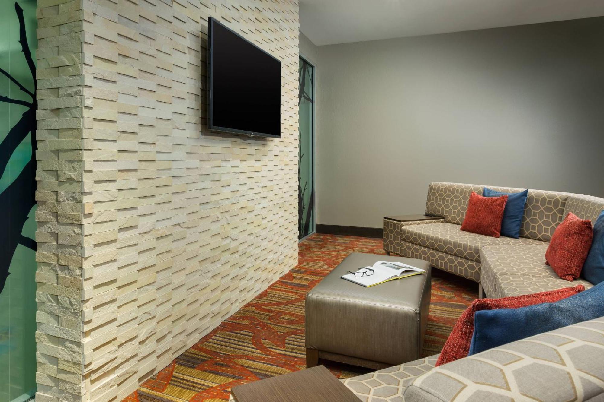 Courtyard Manhattan/upper East Side Hotel 3*
