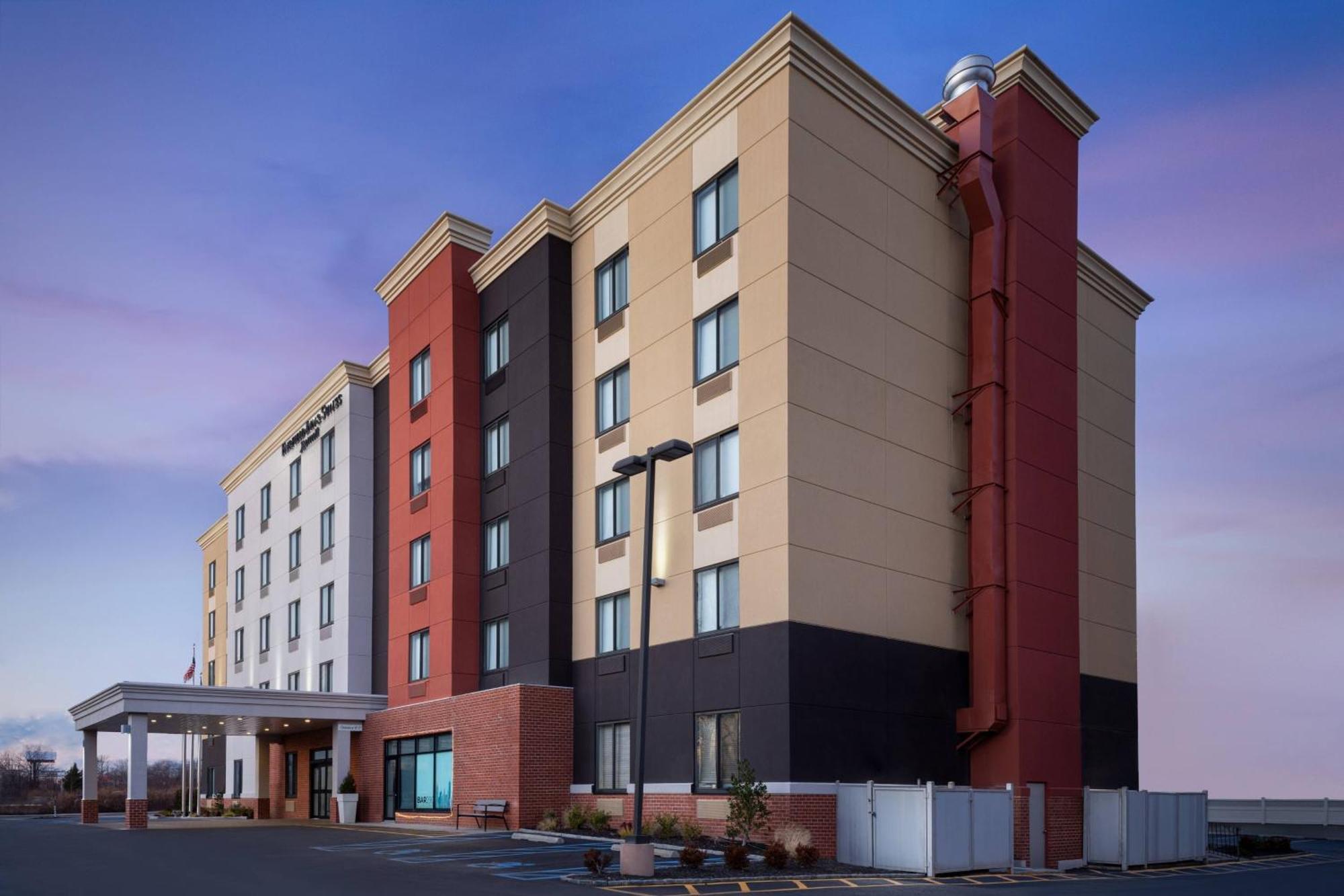 Hotel Fairfield & By Marriott Staten Island Nova York