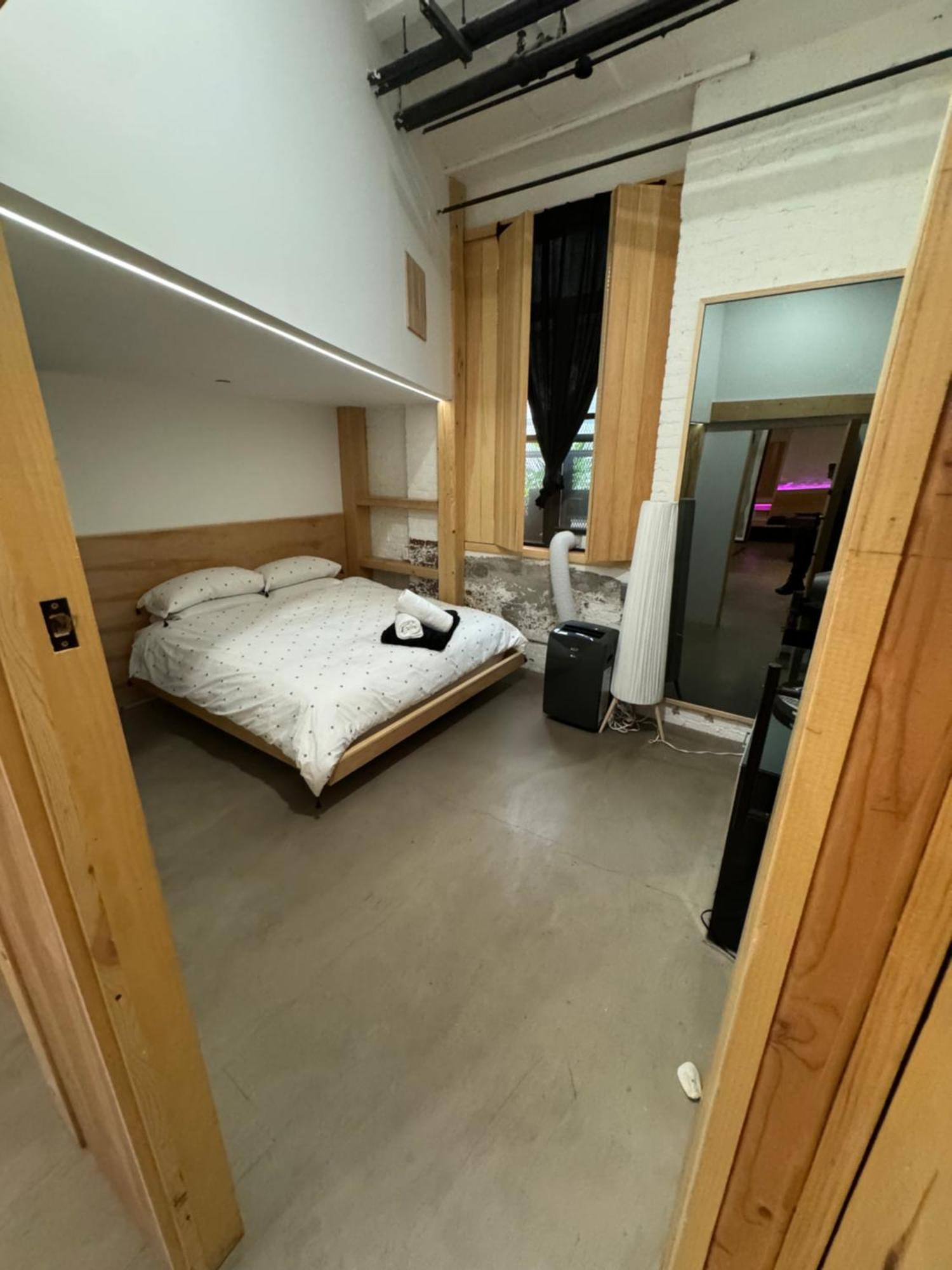 Extraordinary 3 Bedrooms Gigantic Loft New York