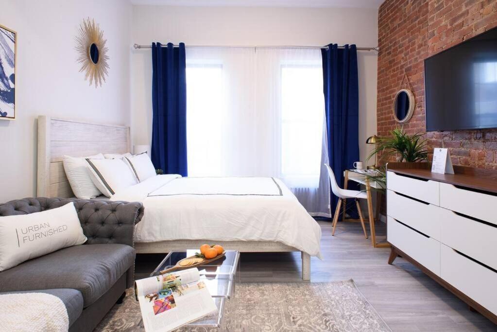 Apartment 240-14 New Prime Location W&d In Unit New York