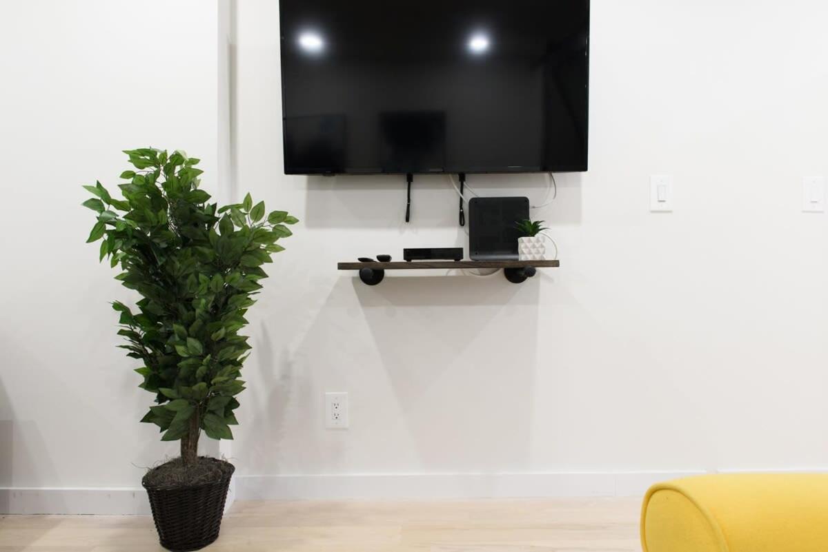 Apartment 75-4a Brand New 3br Prime Ues W&d In Unit New York