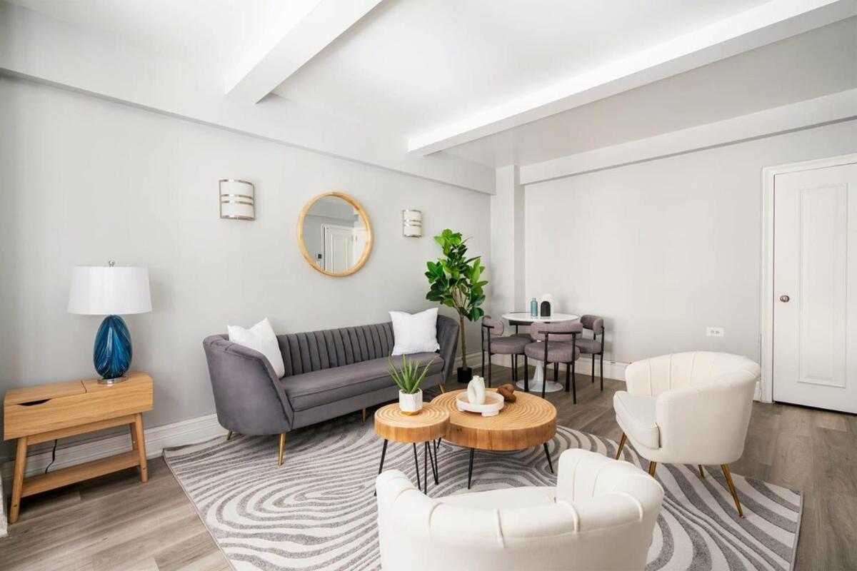 73-201 New 1br1bth Uws Doorman Gym Nova York