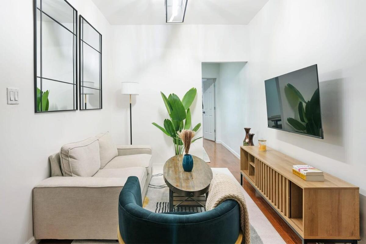 454-3e Prime Location 1br Newly Furnished Apartment New York