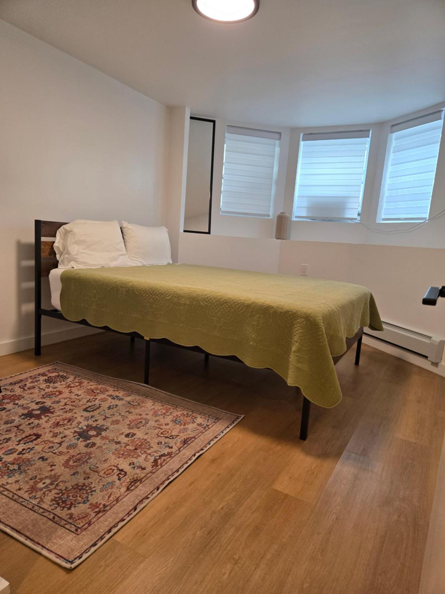 Brooklyn Guest house *