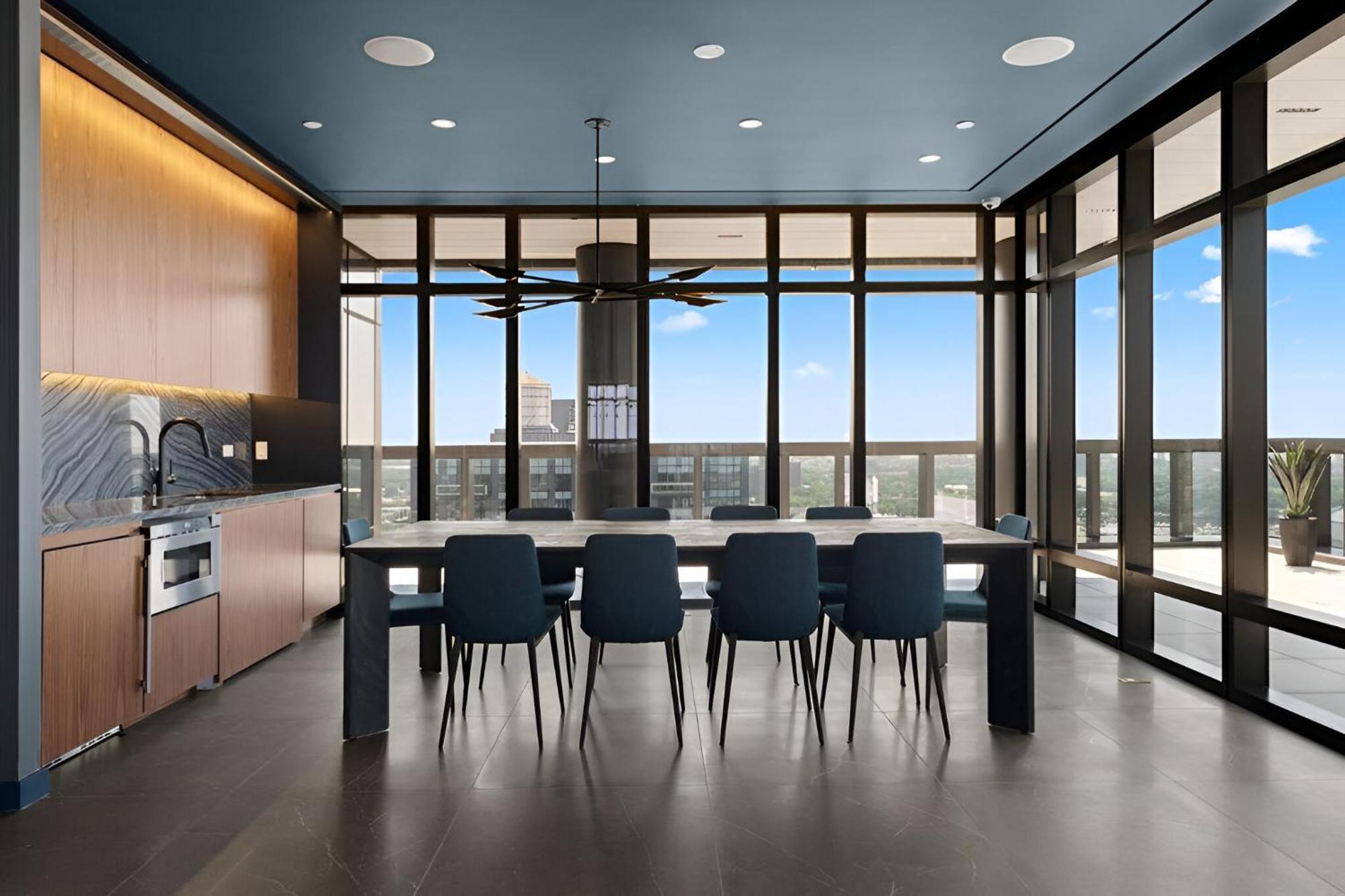 Apartamento Brooklyn Serenity - Luxe Comfort With Amenities