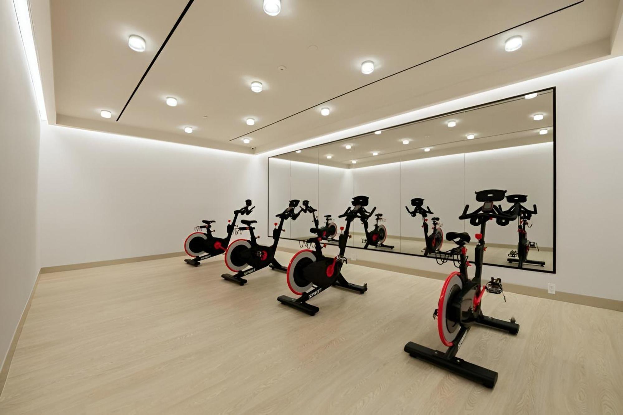Brooklyn Serenity - Luxe Comfort With Amenities Apartamento