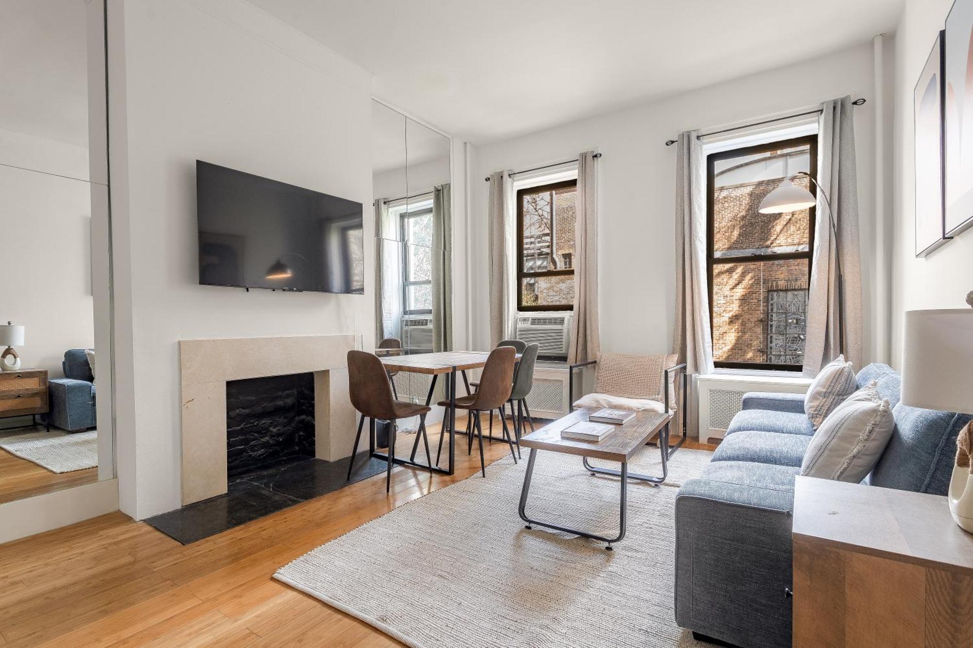 Apartamento Your Nyc Escape! 1br Just Steps From Park Nova York