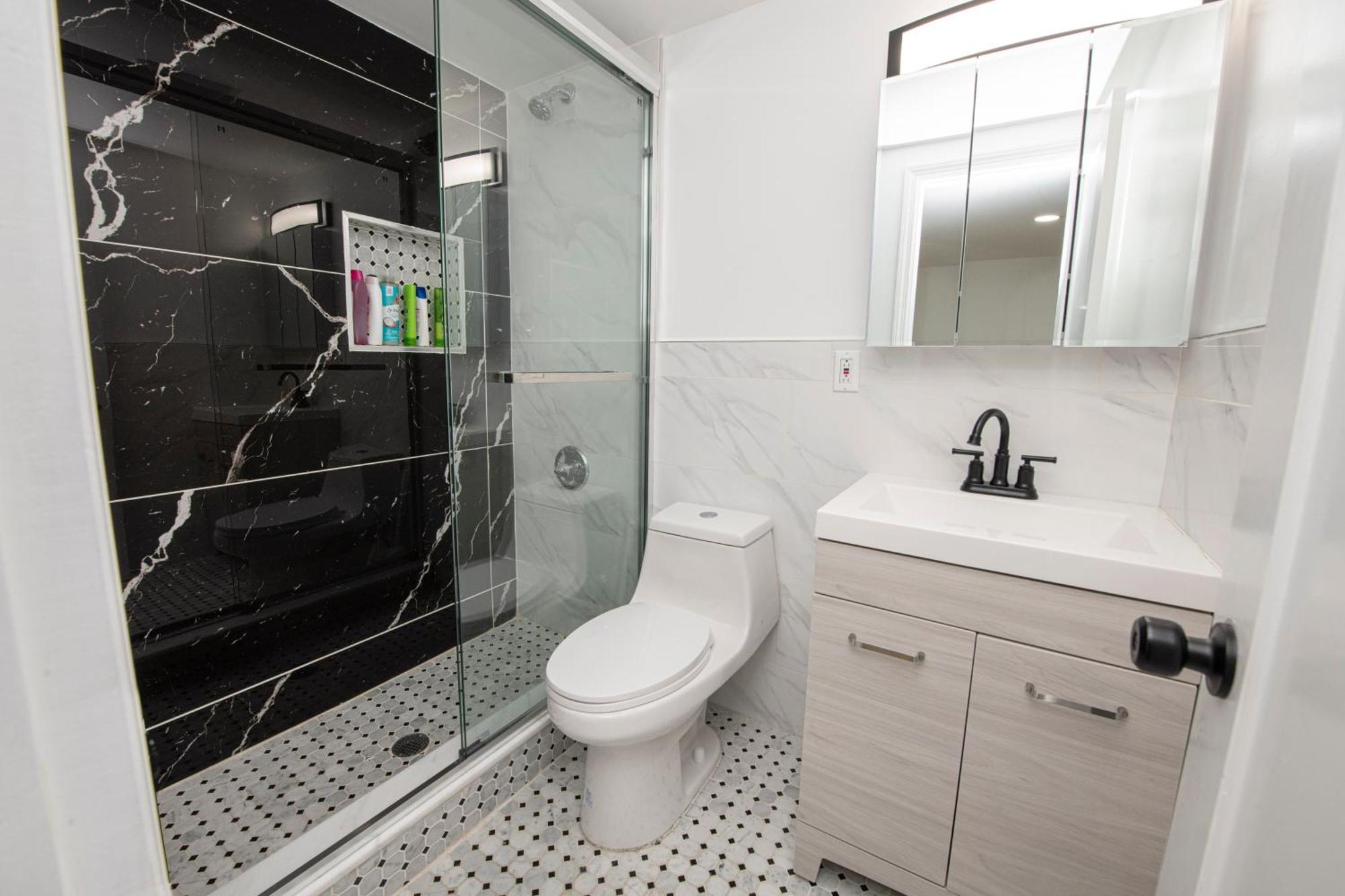 Sophisticated 4 Bedroom Duplex In The Heart Of Midtown Apartamento