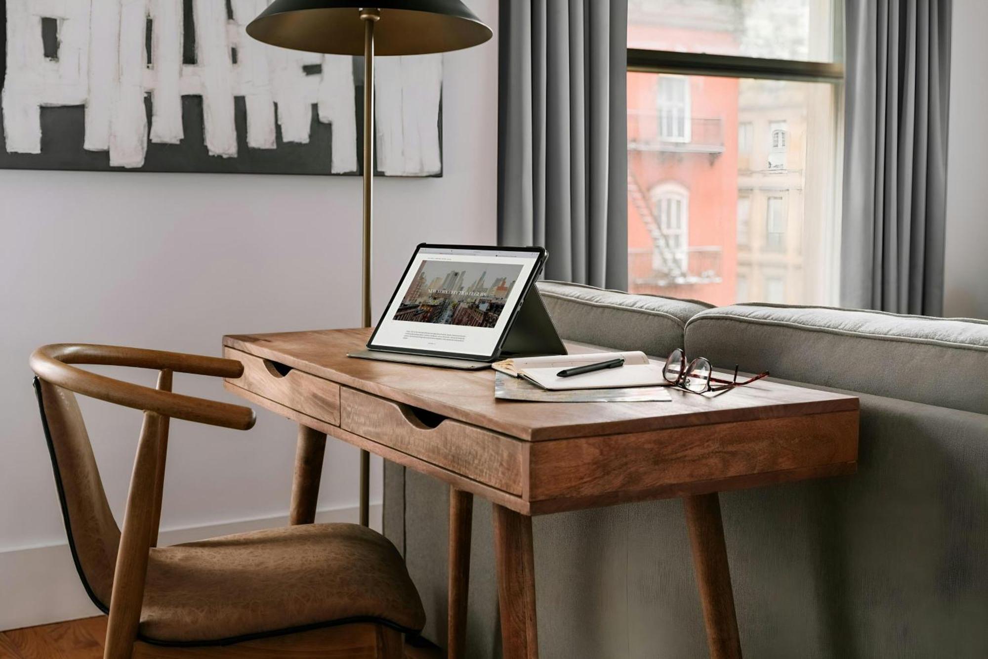 Sonder Duane Street 4*