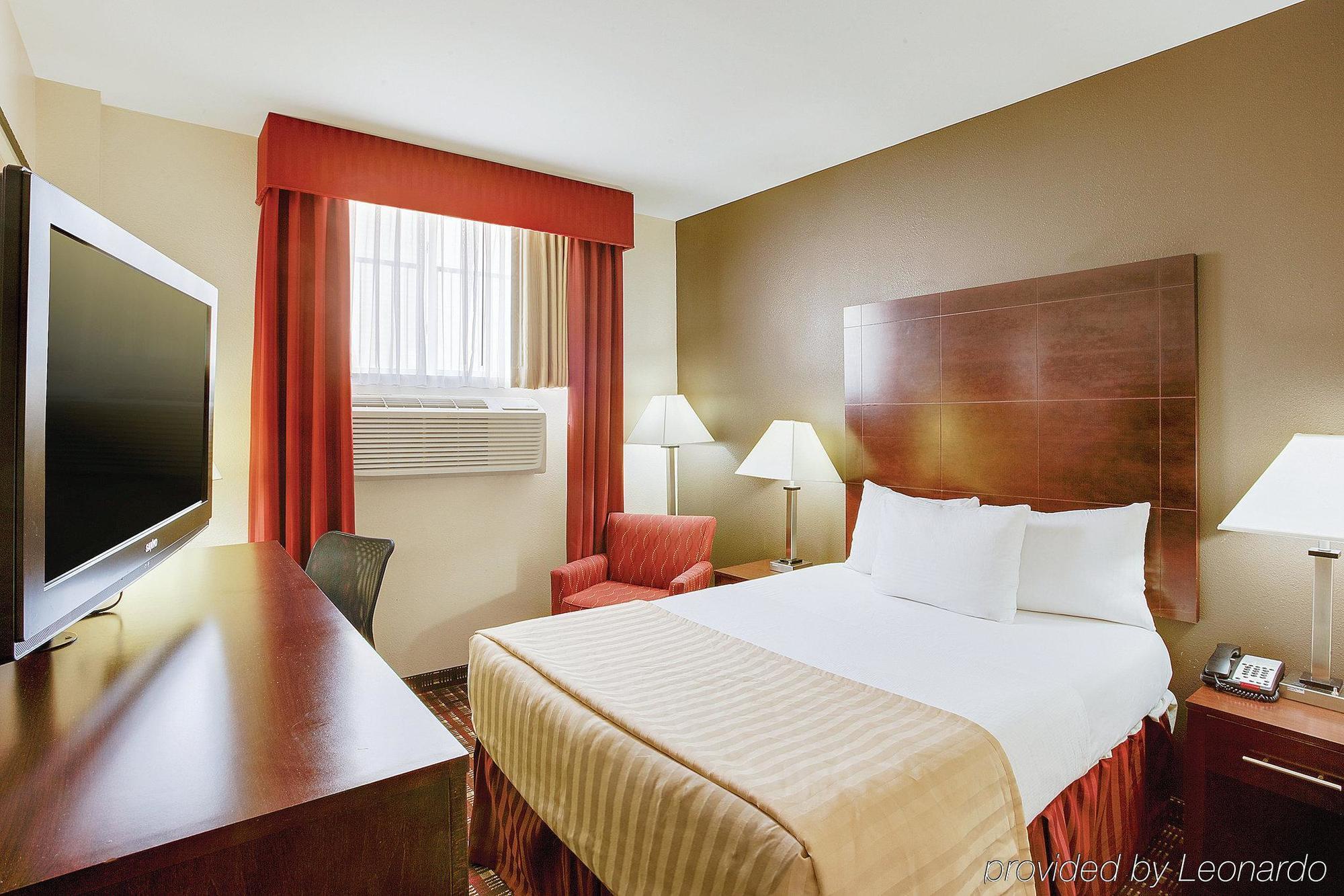 View & Jfk Airport Hotel 2*