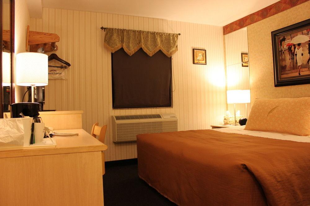 Flushing 88 Hotel 2*
