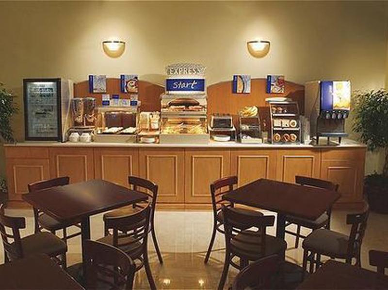 Holiday Express - Times Square By Ihg New York