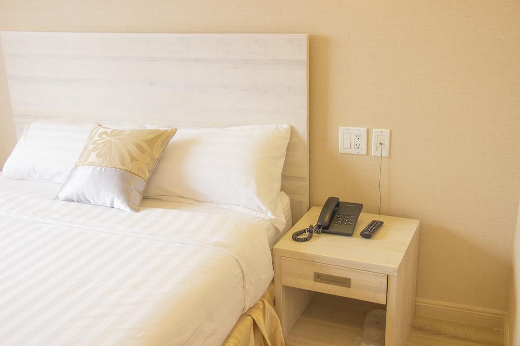 Phoenix Brooklyn Sunset Park (adults Only) Hotel