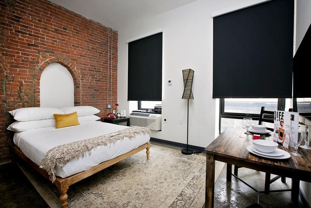 Hotel Riff Downtown 3*