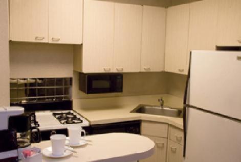 Eastgate Tower 3*