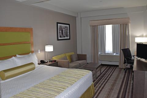 La Quinta By Wyndham Brooklyn East Hotel