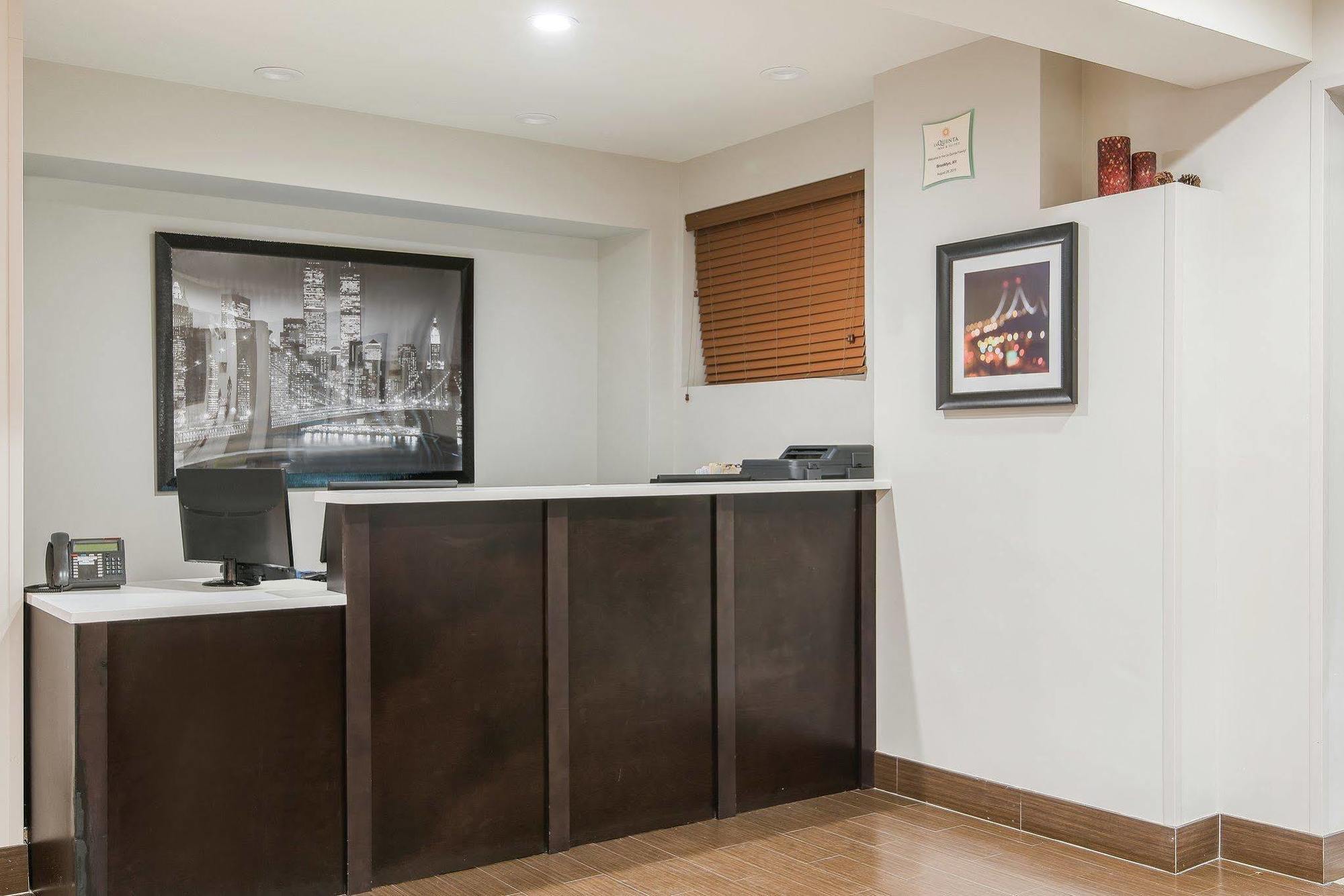 Hotel La Quinta By Wyndham Brooklyn East New York