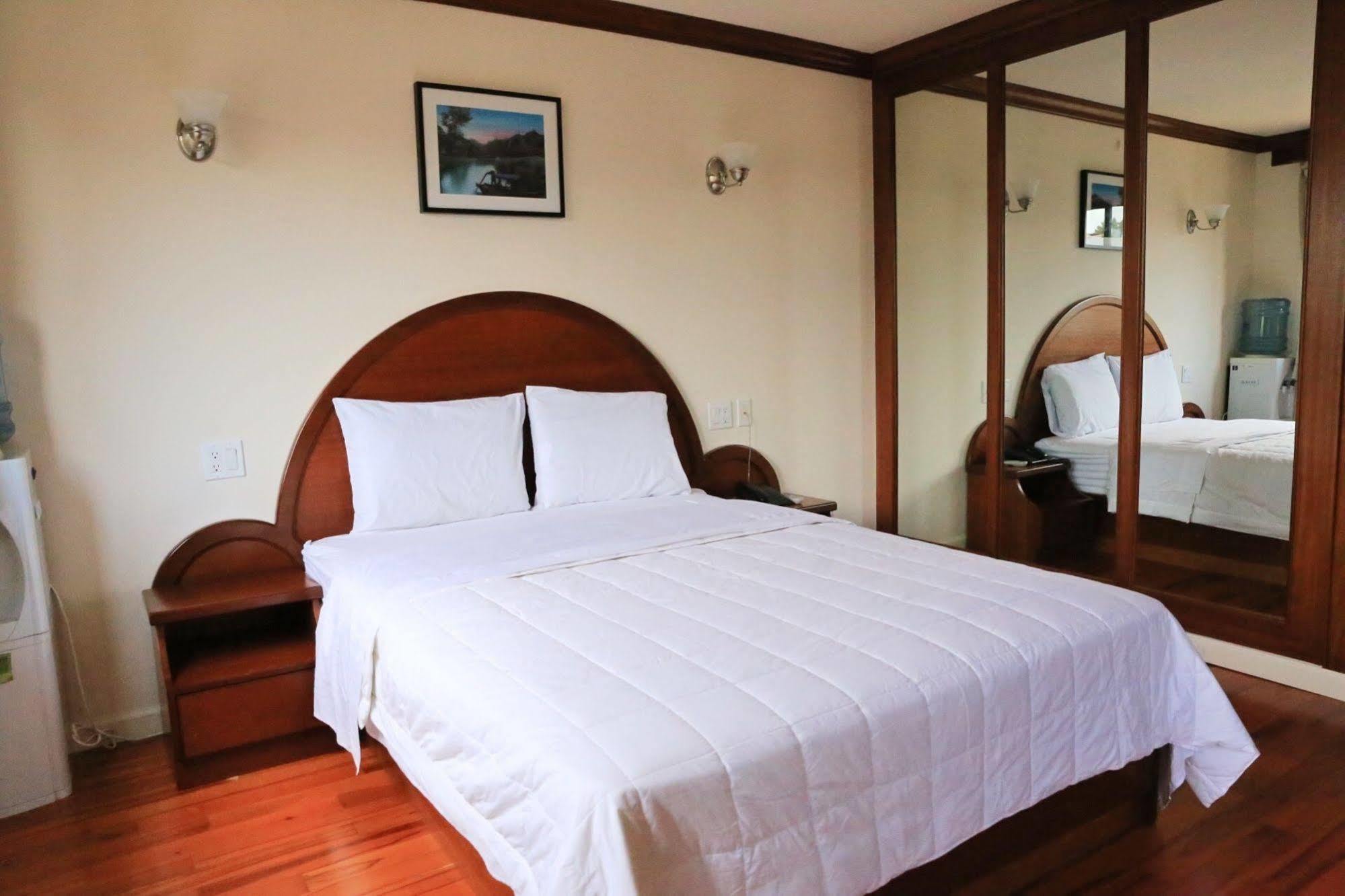 Phoenix Brooklyn Sunset Park (adults Only) Hotel 2*