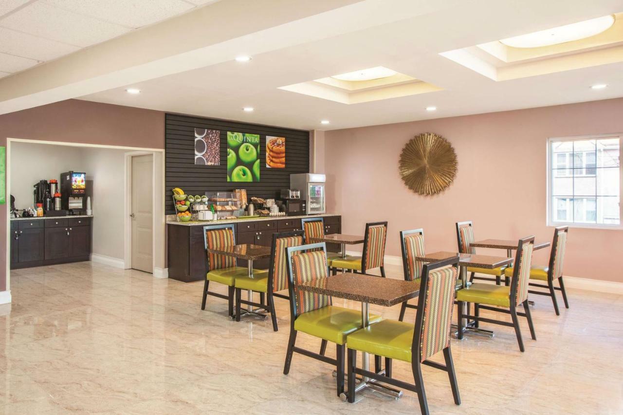La Quinta & Far Rockaway - 2*