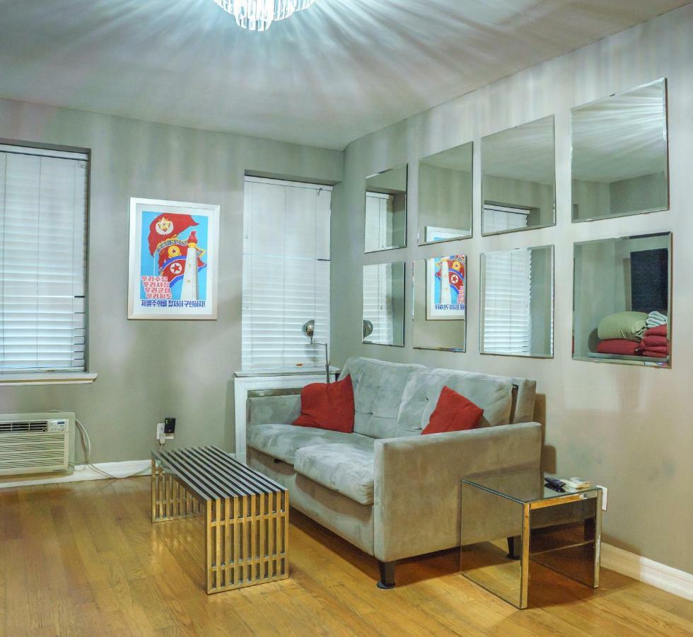 36th Street Apartment *