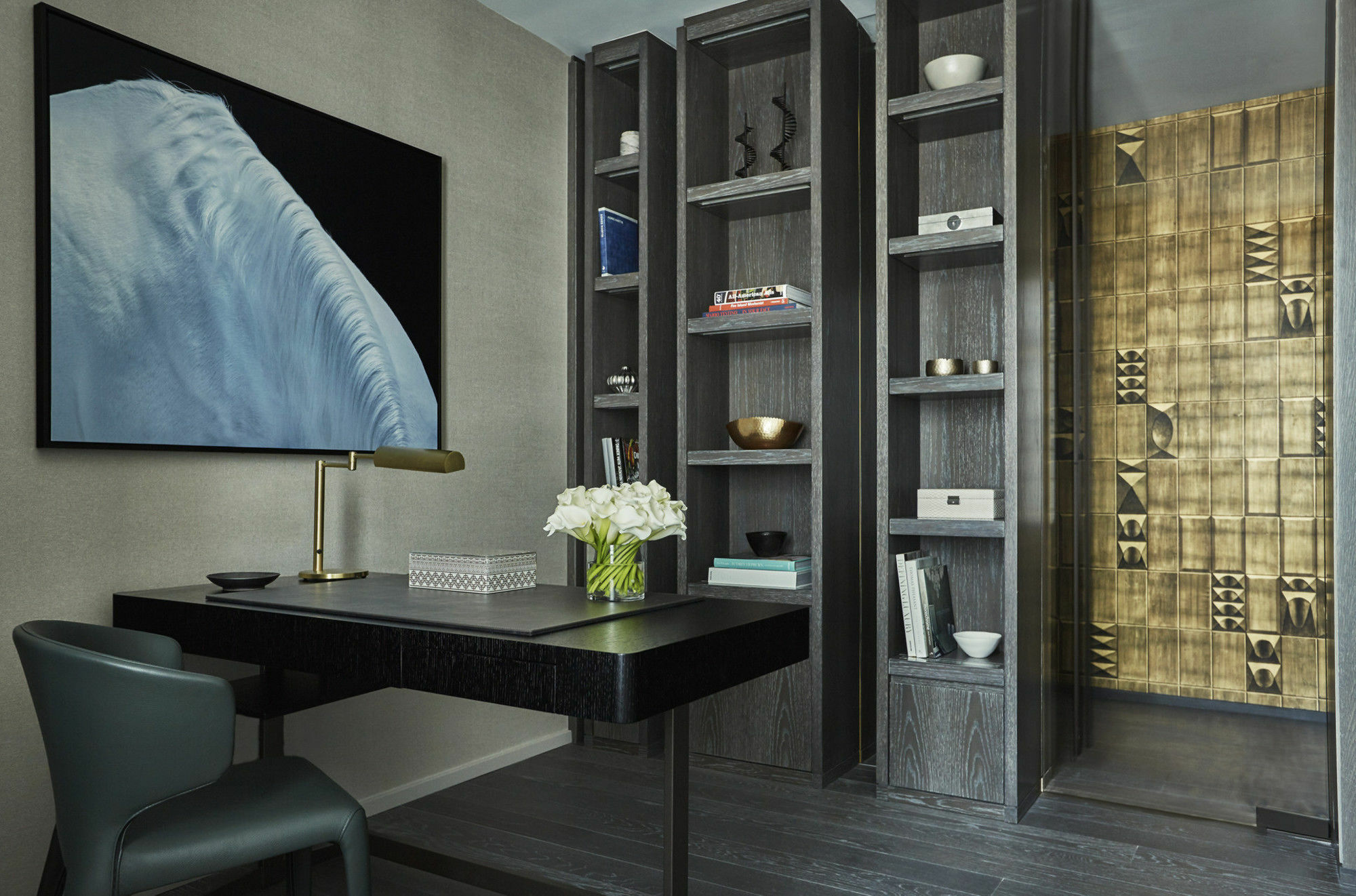 Four Seasons Downtown 5*