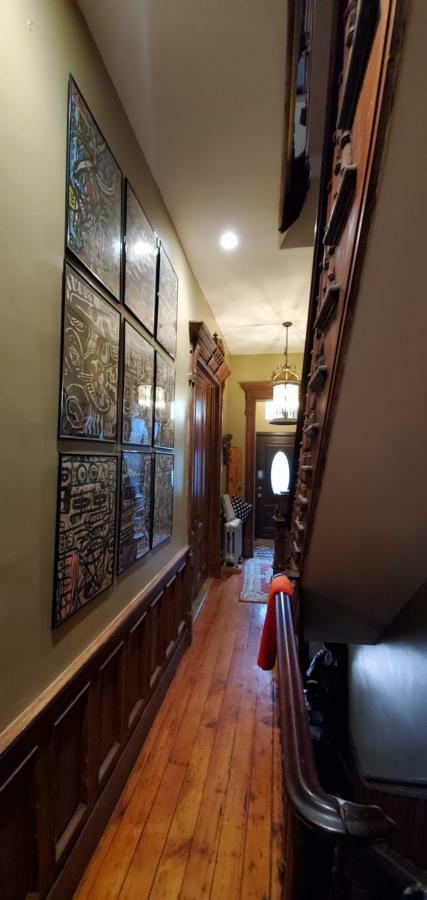 Apartamento Brownstone Loft 30 Day Bookings