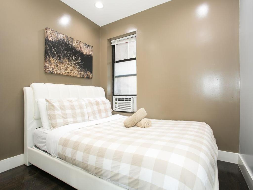 Private In Harlem Homestay *