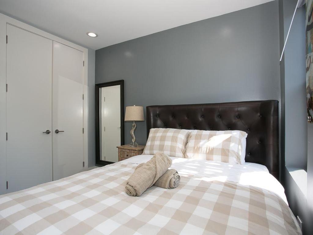 Private In Harlem Homestay *