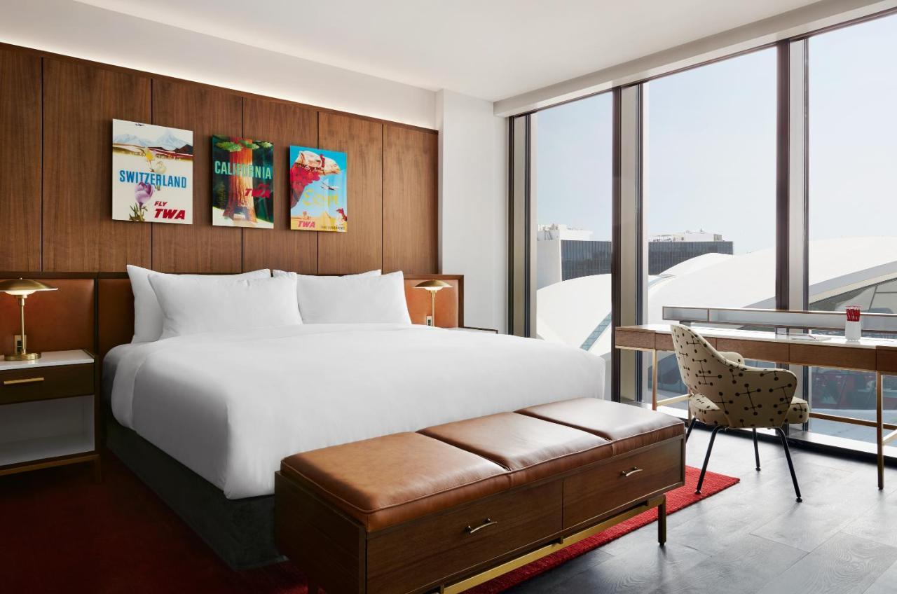 Twa At Jfk Airport Hotel